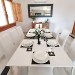 Villa Stunning 5 Bedroom Villa, Sea Views, Private Pool, Estepona, Sleeps Up To 12 Estepona